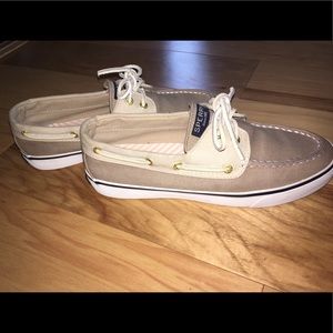 Quality women’s Sperry’s boat shoes